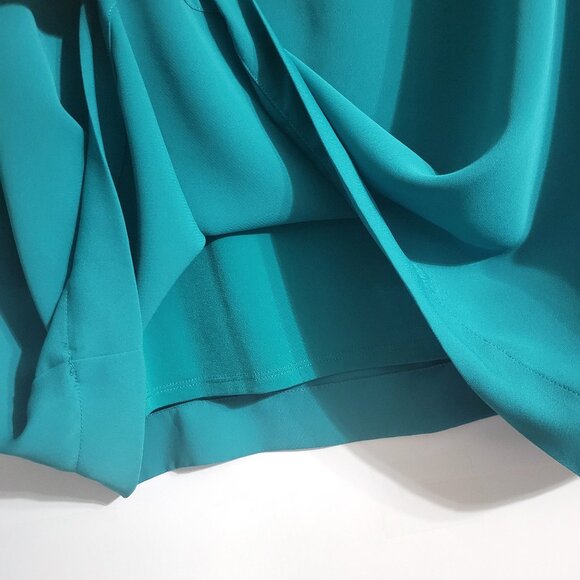 J Jill Wearever Womens Flounced Sleeve Woven Top Size L Green Round Neck Demure - Picture 6 of 13